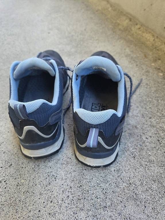 Scarpe da donna: Meindl Trekkingschuhe GTX Damen Gr 41 – Usato da Zürich venduto da Le1 1