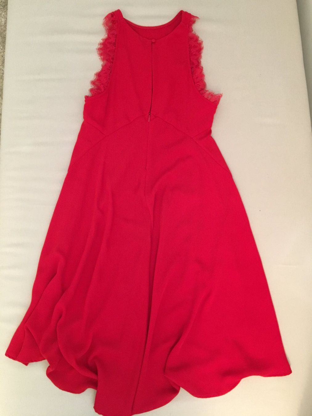 Robes: Kleid rot mit Spitzendetails Grösse 34 – D'occasion à Stansstad par InStyle8