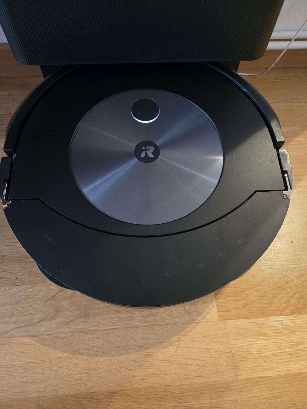 Irobot Aspirapolveri & Accessori: iRobot Roomba Combo j7+  mit zubehör – Usato da Greifensee venduto da seat88 1