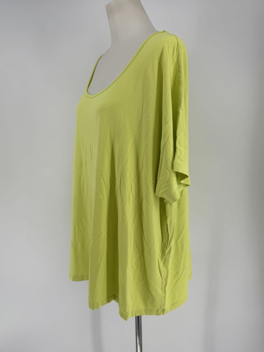 T-Shirts: Shirt Gr. 50/52 – Gebraucht aus Auenstein von moin. 1