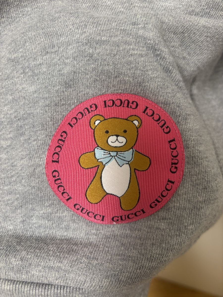 Gucci Maglioni & Felpe: Gucci X Kai Kapuzenpullover, Grösse L, grau, neuwertig – Nuovo (secondo la descrizione) da Wahlen b. Laufen venduto da Ms_collector 4