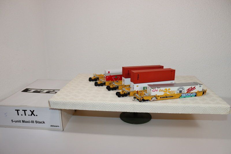 Modellini di ferrovie: 5 US Containerwagen ( 668 ) – Usato da Kerzers venduto da Winu64