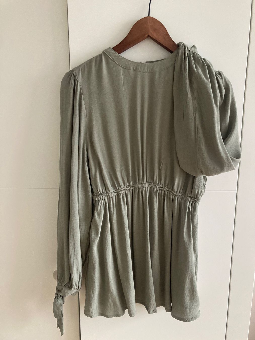 H&M Camicette: Bluse mit Gummizug Grösse M – Usato da Kriens venduto da aloha19