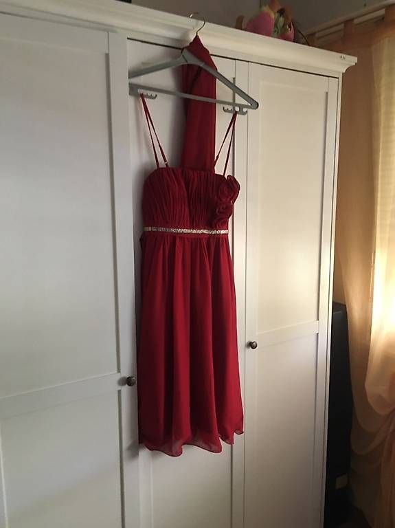 Vestiti: Abendkleid – Usato da Volketswil venduto da mascalzone-latino 2