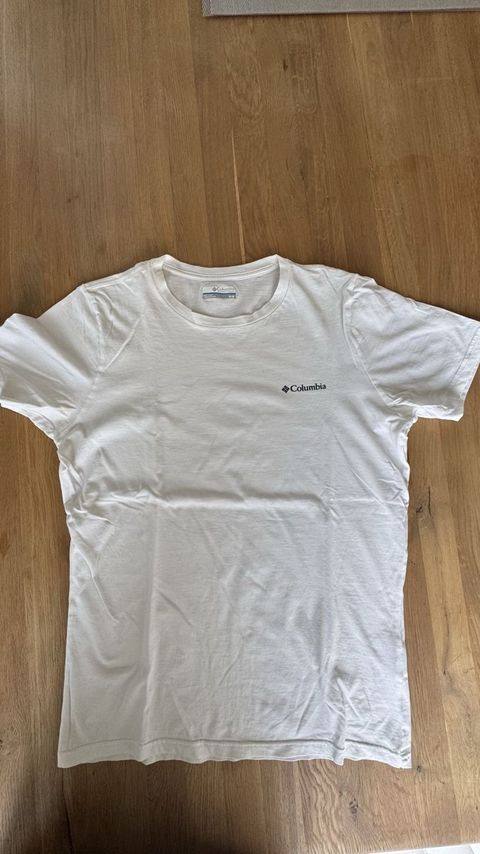 Columbia T-shirts: Columbia T-Shirt – D'occasion à Gränichen par Buc-ees 1