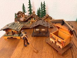 Sammler Objekte  Holz Schalet Schatztruhe