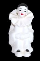 KLEINER SITZENDER PIERRO ca.11CM