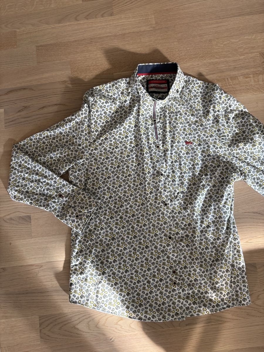 Camicie: Darkfish Men's Shirt XXL, Patterned, Lightweight Summer Top – Nuovo (secondo la descrizione) da Volketswil venduto da This_ 1