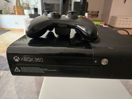 🎮 Microsoft Xbox 360 E (250GB) – schwarz, mit Controller 