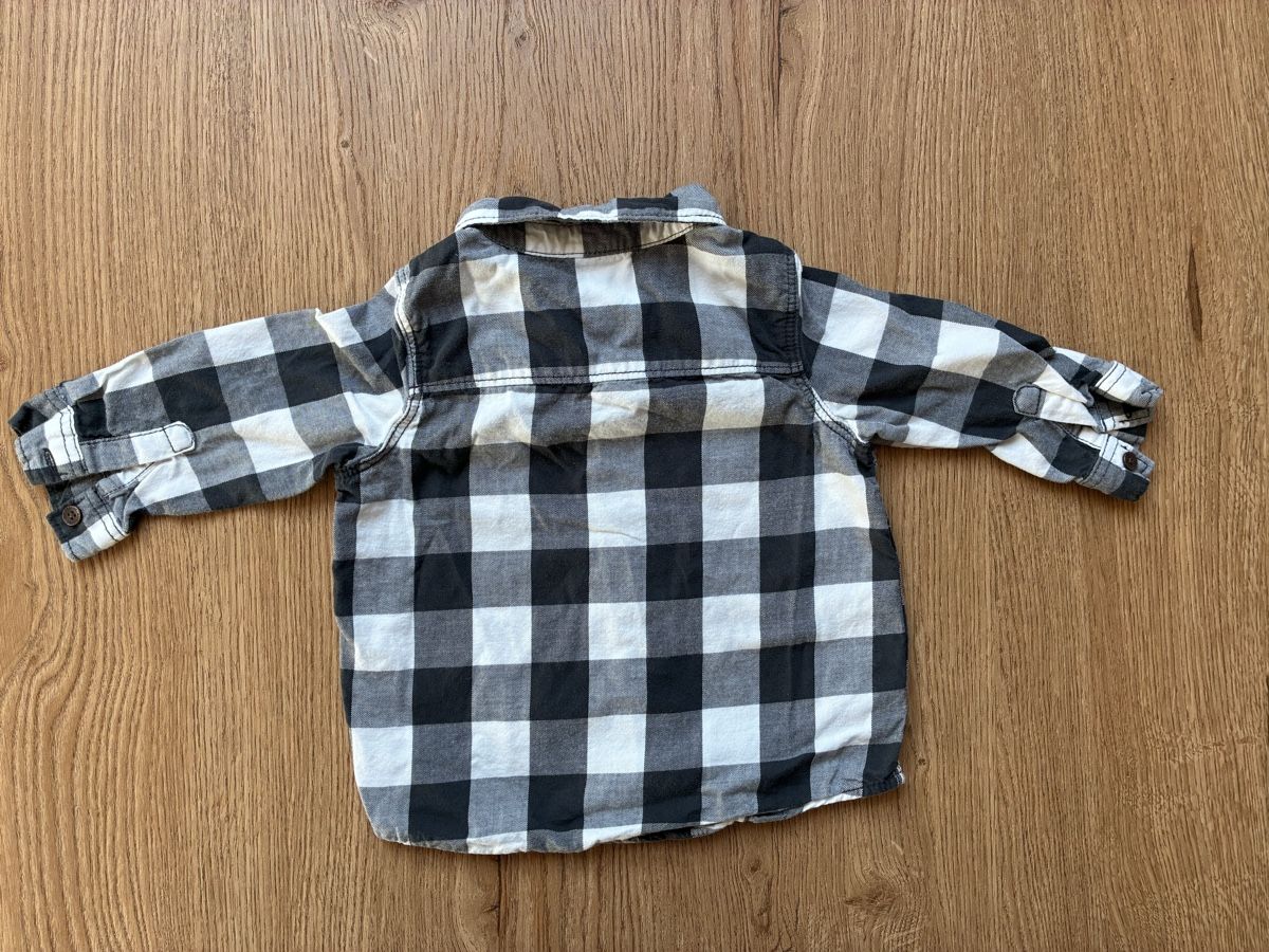 H&M Camicie, Top & T-shirt: Hemd Grösse 68 – Usato da Witterswil venduto da Livee 1