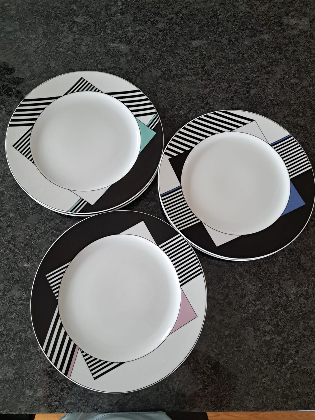 Assiettes: Teller rund – D'occasion à Niederteufen par asaniel