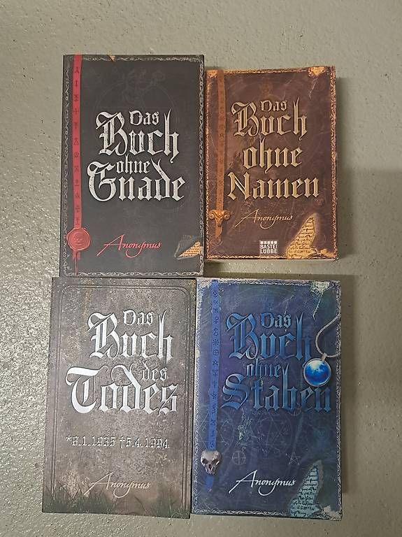 Livres: Das Buch ohne Name 1-4 – D'occasion à Schafisheim par rou_2jrn 1