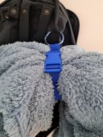 Praktischer Jackenhalter für Rucksack-und Taschen Farbe Rosa