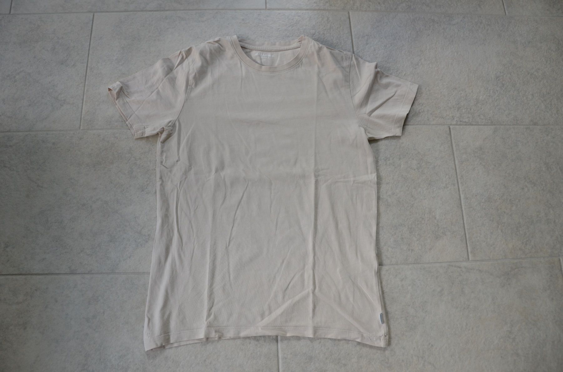 Jack & Jones T-shirt: T-Shirt Grösse XS Jack & Jones Essentials hellbeige – Usato da Schleinikon venduto da kissa07