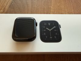 Apple Watch Series 6 Titan 44mm mit Gebrauchsspuren