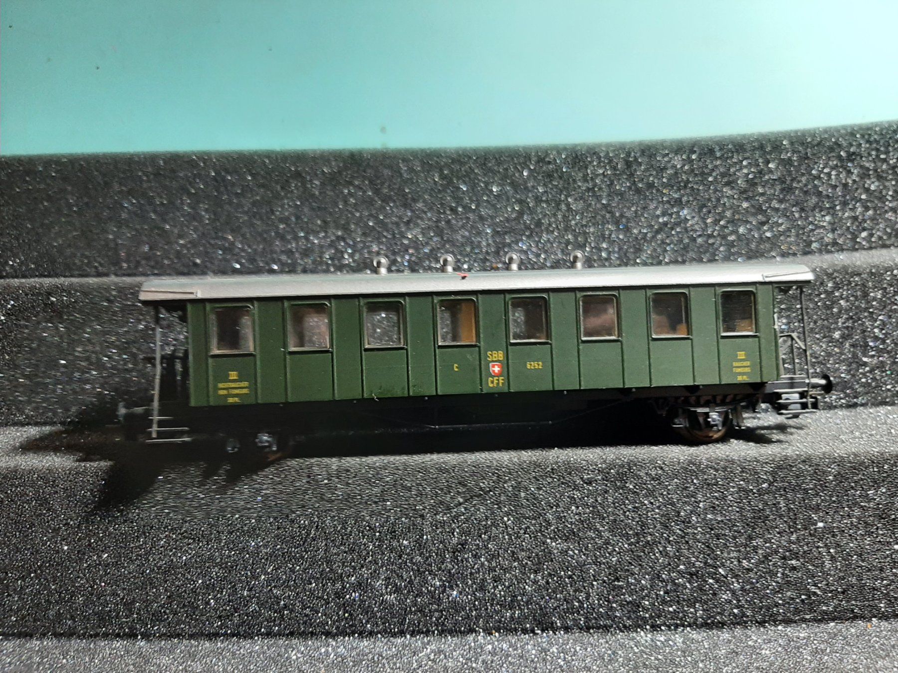 Liliput Modellini di ferrovie: LILIPUT 6252 3CL REF.18 – Usato da Avully venduto da RIVALIS 1