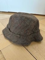 Vintage Buckethat von Burberry, Blair Gossip Girl style