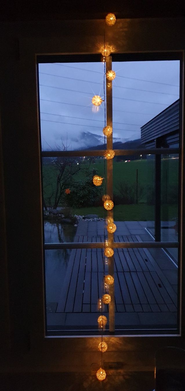 Migros Ghirlande e barre luminose: Lichterkette Kugeln – Usato da Wiedlisbach venduto da hil_lh5w 5