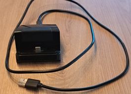 Station d'accueil noire pour téléphone (USB-C)