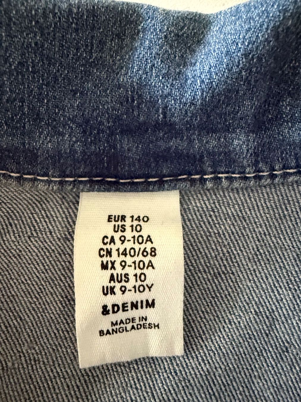 Jacken & Mäntel: Jeansjacke Grösse 140 – Gebraucht aus Dällikon von dahi1 1