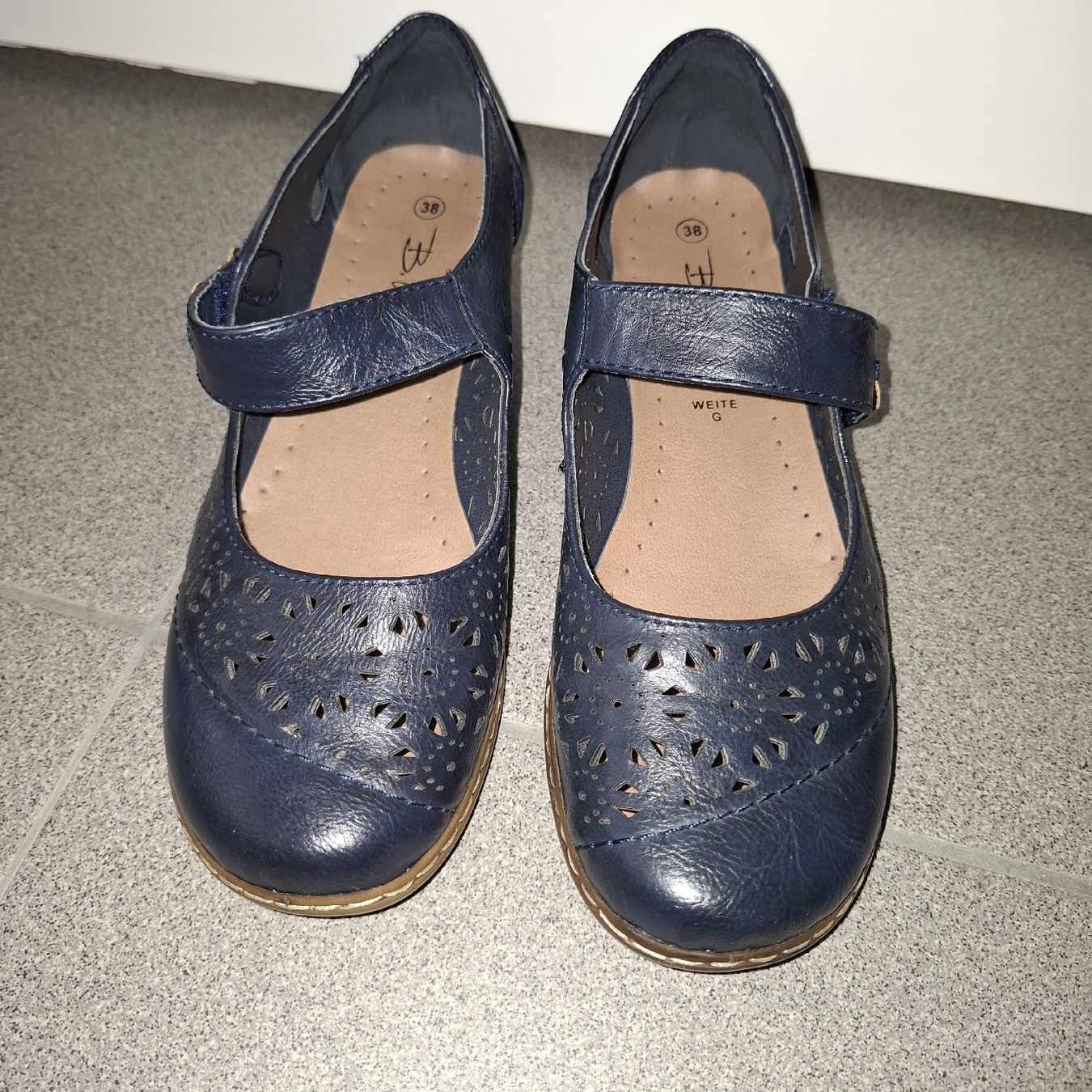 Damenschuhe: Bequeme Sommerschuhe Gr. 38, B-Ware – Neu (gemäss Beschreibung) aus Oftringen von januarloch 1