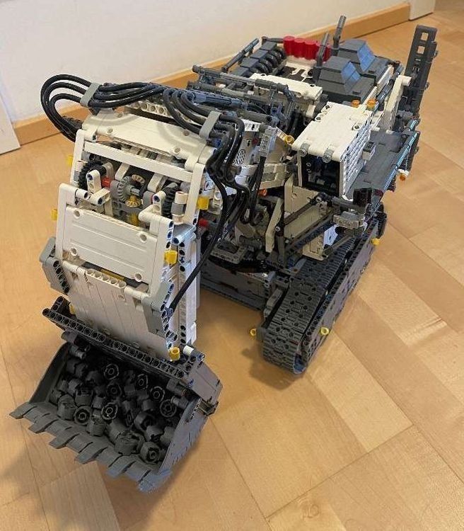 Lego Kit di costruzioni: Lego 42100 Liebherr Bagger R9800 – Usato da Selkingen venduto da Mazurit 1