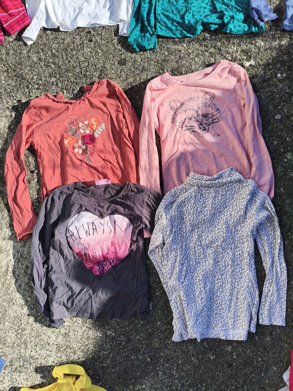 Lotti & Set di vestiti: Langarmshirts Fr 140 – Usato da Adligenswil venduto da jojohanna