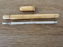 Ancien thermomètre de laboratoire en verre étui en bois