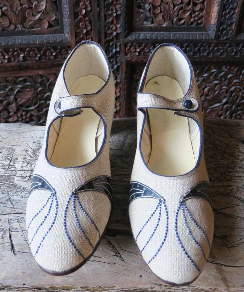 Scarpe da donna: vintage Leinenpumps Grösse 37, antike Kleidung – Nuovo (secondo la descrizione) da Schwanden i. E. venduto da luvia01 2