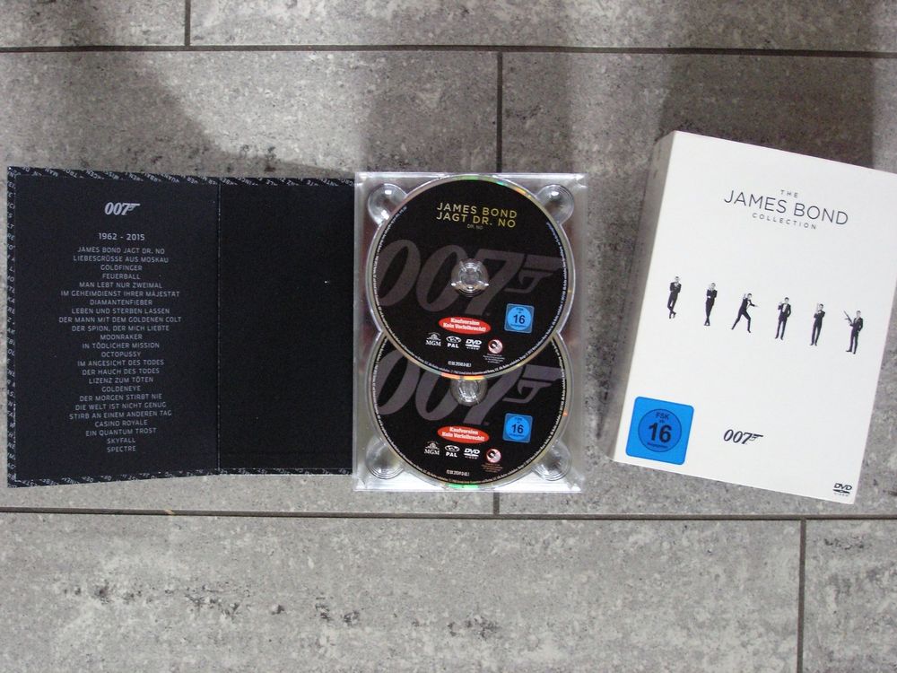 James Bond Collection (inkl. Spectre, 24 DVDs) (Gebraucht) in Zuzwil SG ...