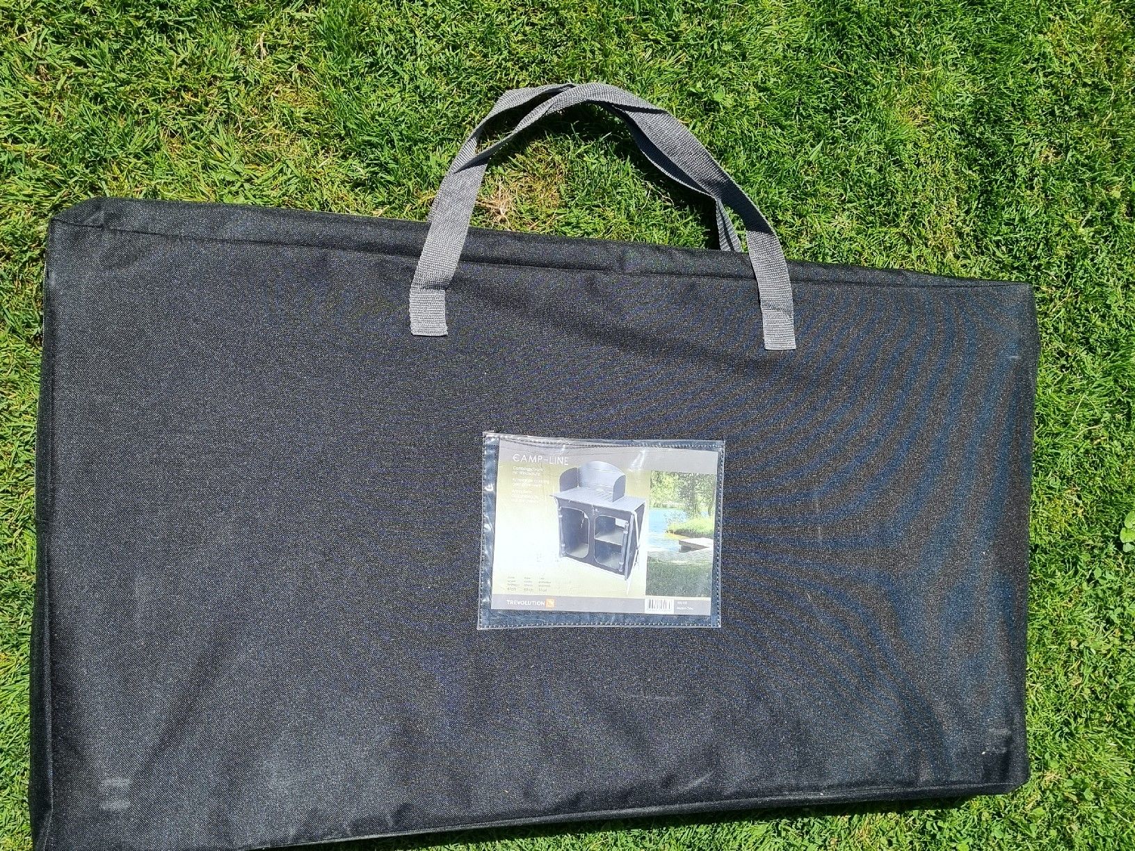 Armadi: Campingschrank mit Windschutz – Usato da Eschenbach SG venduto da Ma69st 1