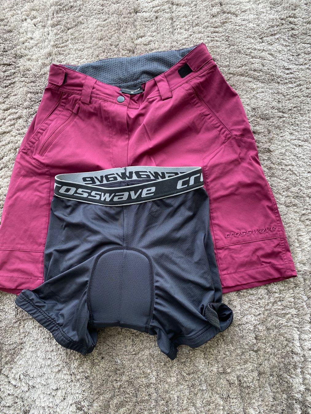Crosswave Canottiere & Pantaloni: Velobekleidung – Usato da Muri b. Bern venduto da berlingo02