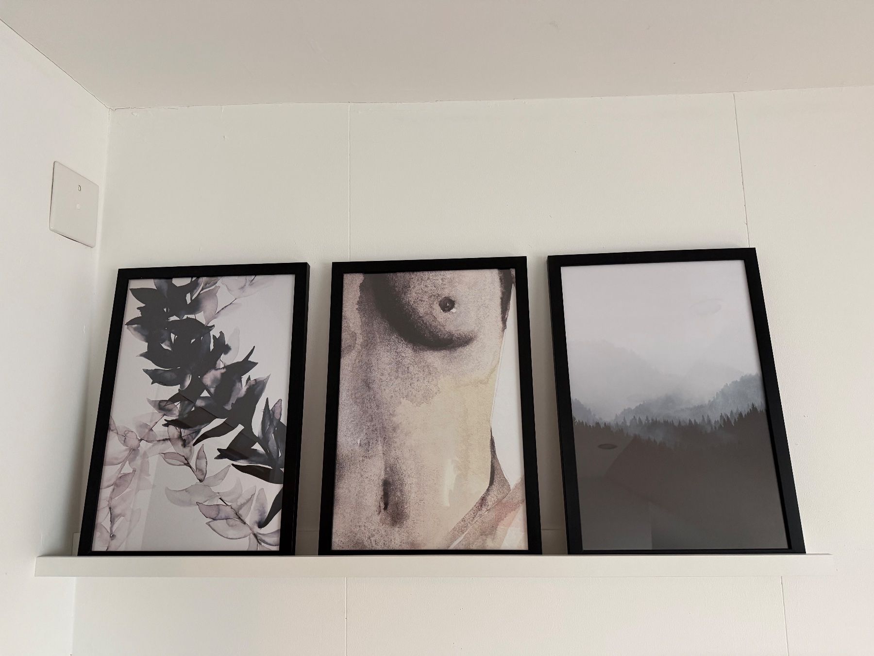 Foto & Immagini: 3er Set Juniqe Bilder mit Holzrahmen – Usato da Kloten venduto da canela9 1