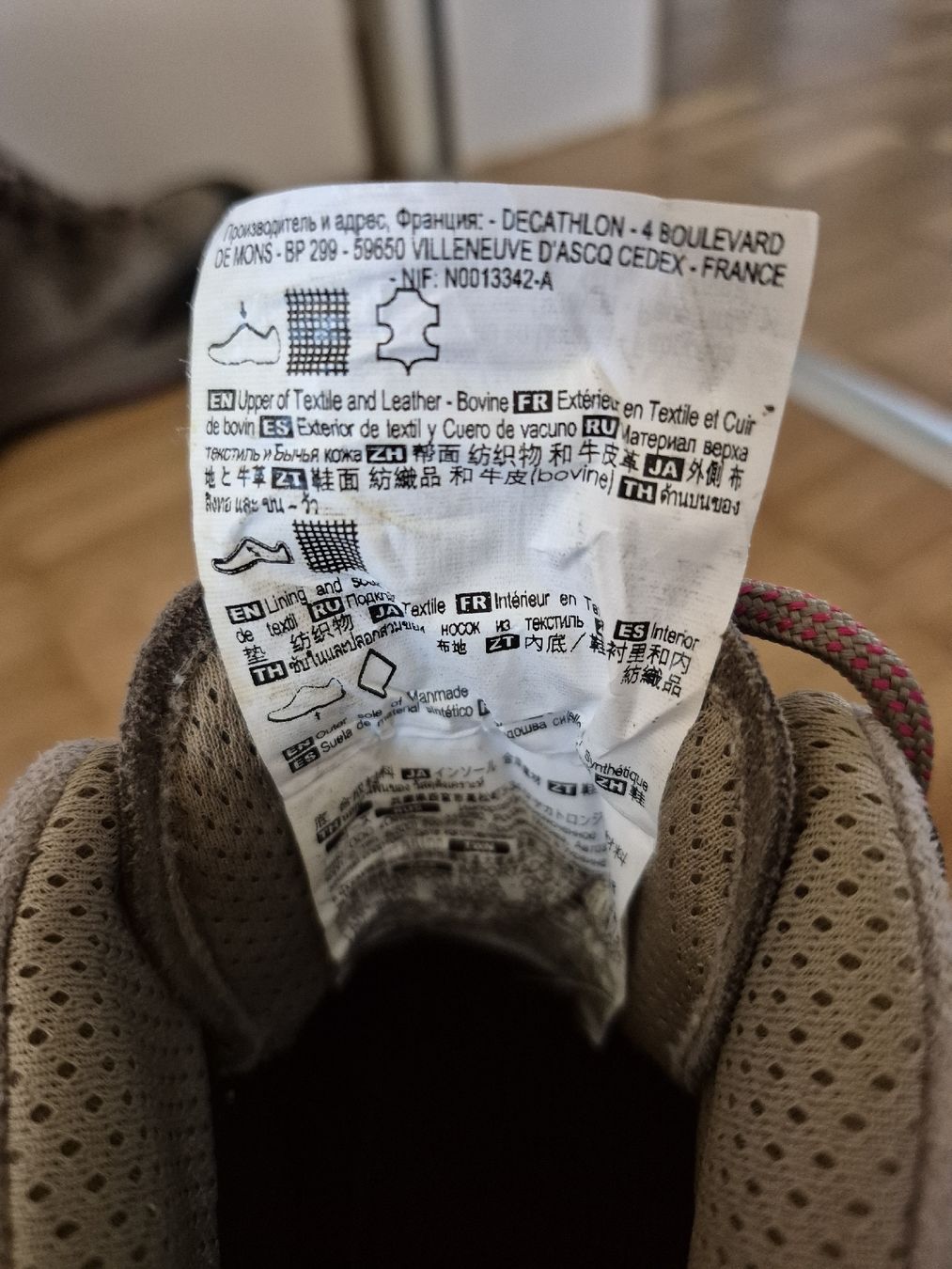 Decathlon Damenschuhe: Quechua Wanderschuhe, wasserdicht, Grösse 39, neuwertig – Neu (gemäss Beschreibung) aus Volketswil von Sbloona 5