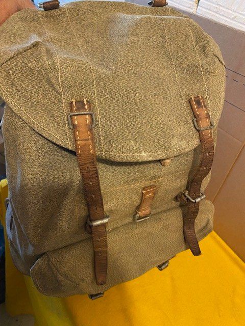 Schweizer Armee Zaini: MILITÄR RUCKSACK  CH ARMEE – Usato da Chur venduto da silbermon 3