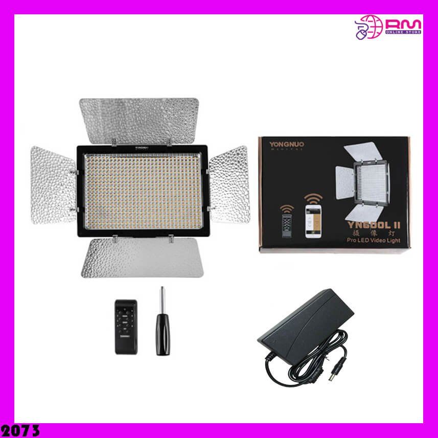 Lampes: Videoleuchte 3200K-5500K mit Netzteil-Set – Neuf avec emballage d'origine à Unterägeri par RmOnline