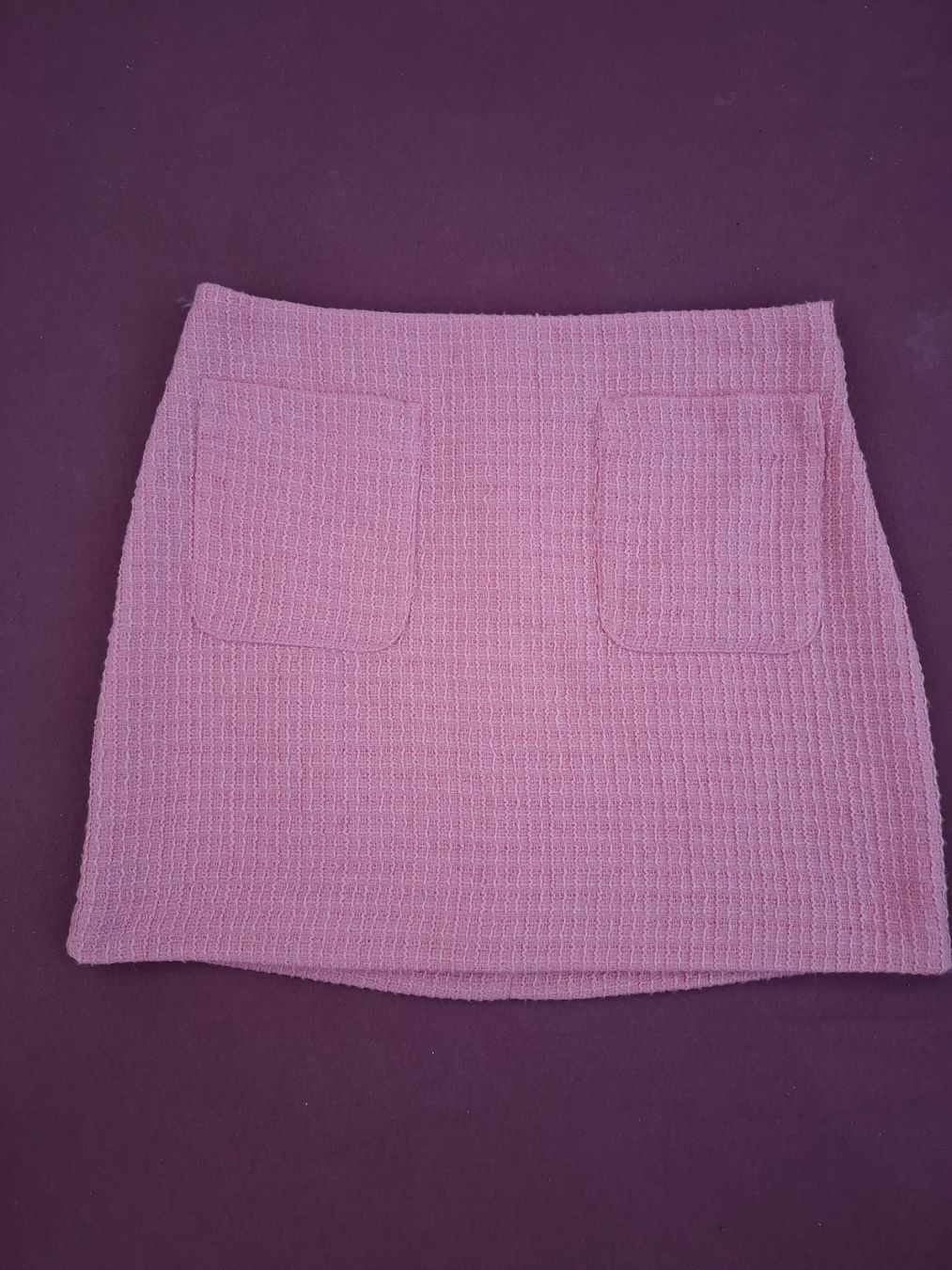 Mango Gonne: Zauberhafter rosa Bouclé-Rock – Usato da Biel/Bienne venduto da nad_rm72