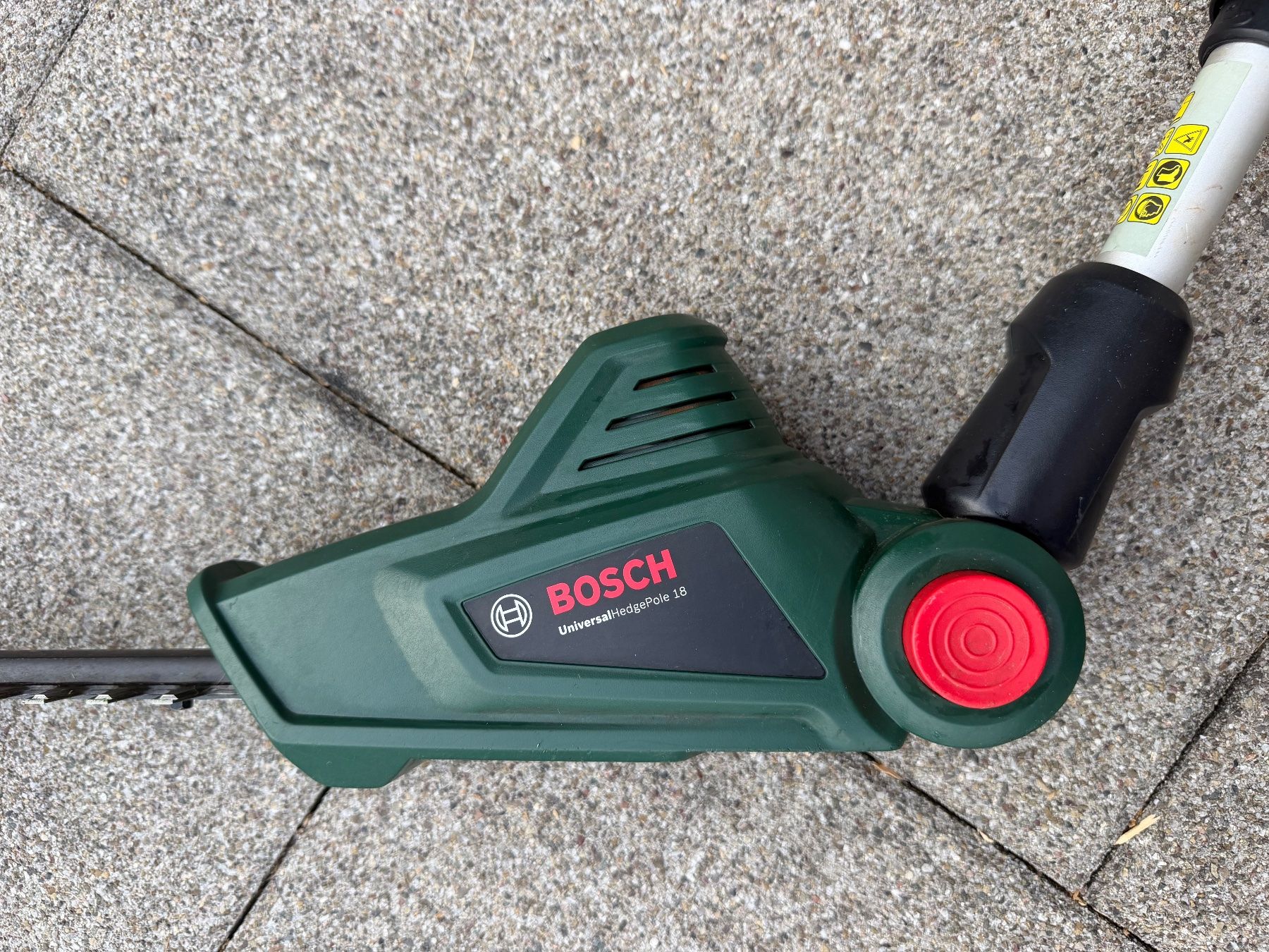 Bosch Tutti gli attrezzi: Bosch UniversalHedgePole 18 Heckenschere gebraucht – Usato da Hombrechtikon venduto da Iona 1