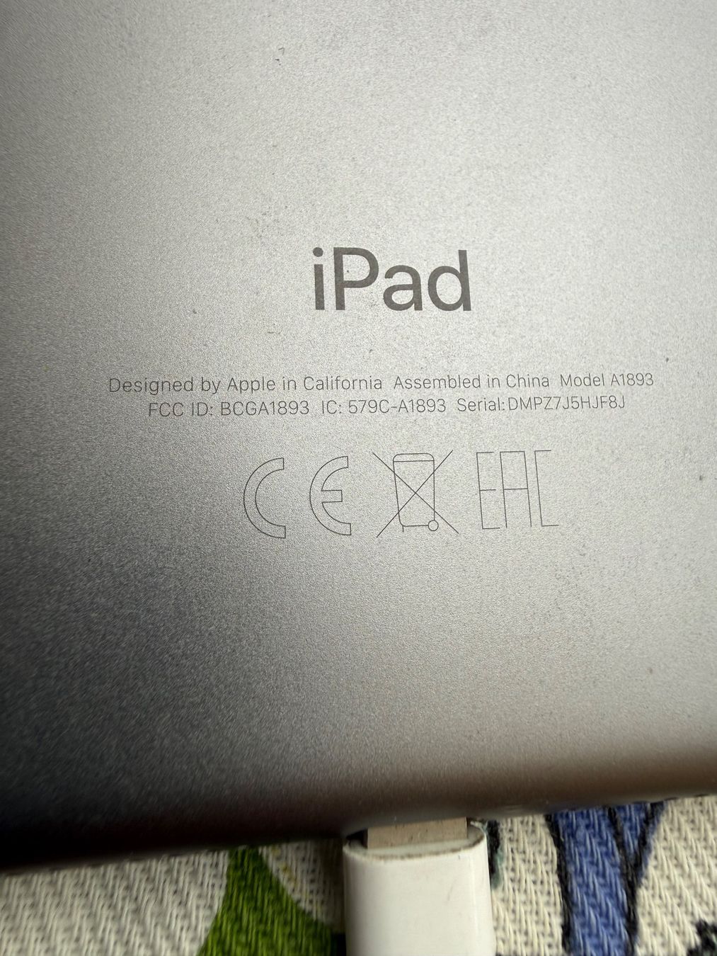 Tablet PC: Apple iPad defekt mit gesprungenem Bildschirm – Gebraucht aus Muralto von claudos 3