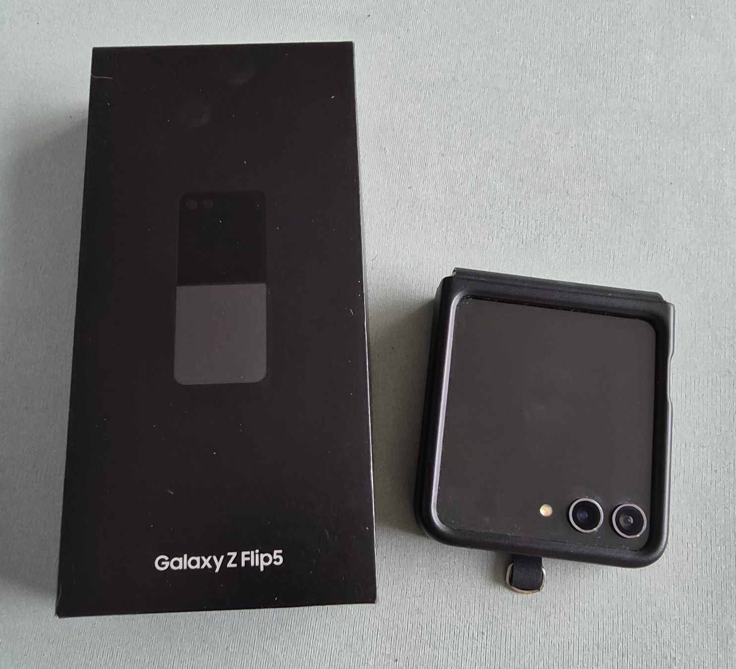 Samsung Telefoni cellulari / Smartphones: Samsung flip 5 512 gb – Usato da Sion venduto da rok_578d