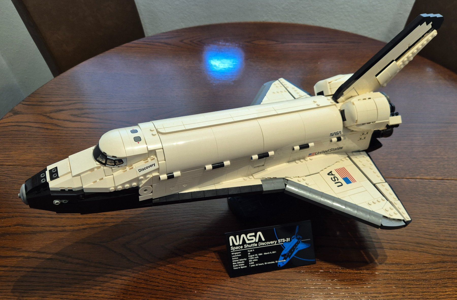 Lego Kit di costruzioni: Lego 10283 NASA-Spaceshuttle Discovery – Usato da Bern venduto da Shady96 1