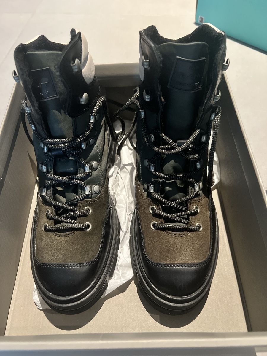Gant Scarpe da donna: Gant winter boots | Monthike | Hiking boots – Nuovo (secondo la descrizione) da Genève venduto da NaleMorri 1