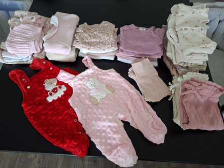 Kleiderpaket Gr. 50/56 Mädchen, Top Zustand! (32Stk.)