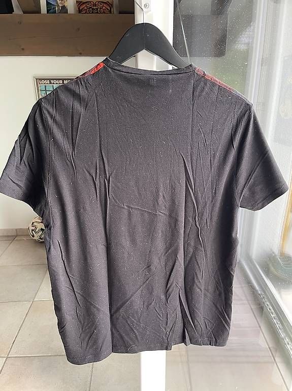 T-shirt: Neil Barrett T-Shirt Grösse M – Usato da Goldau venduto da locherrogerio 2