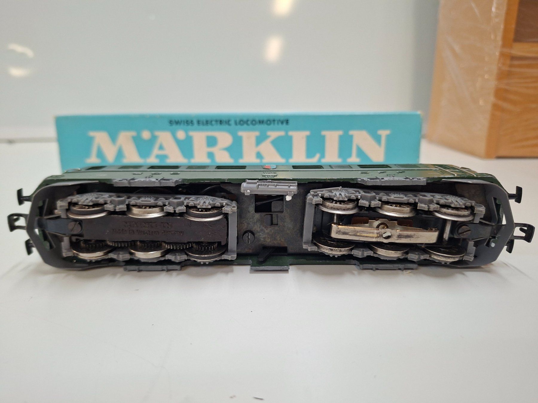 Märklin Trains électriques: Märklin 3050 Ae 6/6 – D'occasion à Wettingen par Wendemarket 4