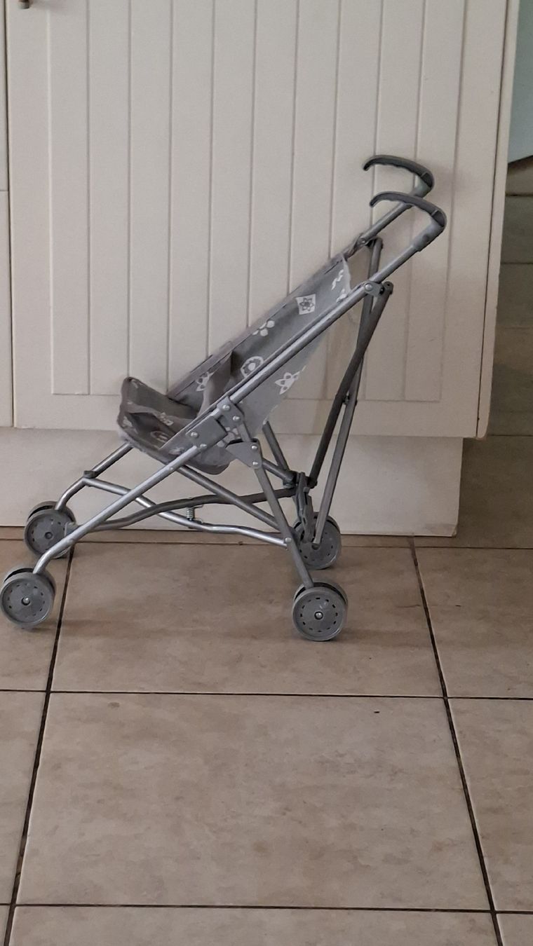 Carrozzine per bambole: Puppe Buggy – Usato da Zürich venduto da AleksandraS 1