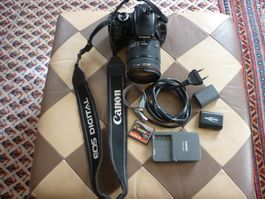 Canon EOS 400D Digitalkamera mit Zubehör