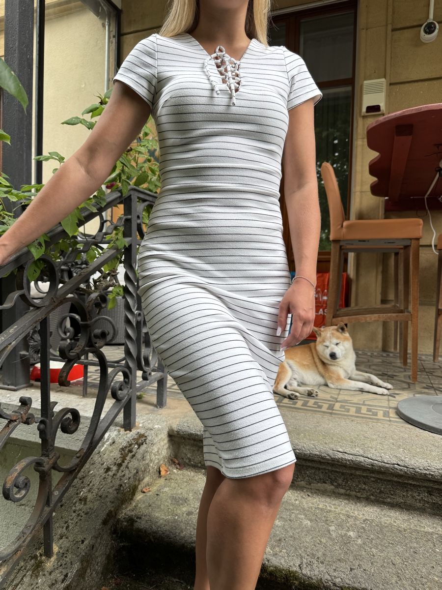 Vestiti: Robe d’été  – Usato da Neuchâtel venduto da yul_rg8p