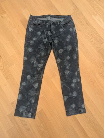 Jeans Damen Ellen Amber Grösse 44 floral Muster guter Zus...