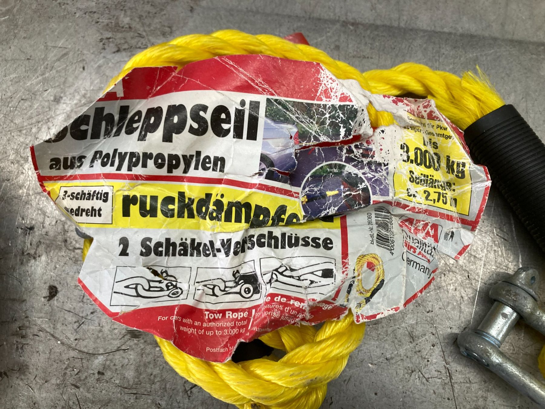 Abschleppseile: Abschleppseil 3`000 KG Pannenhilfe – Gebraucht aus Cham von WB2223 2